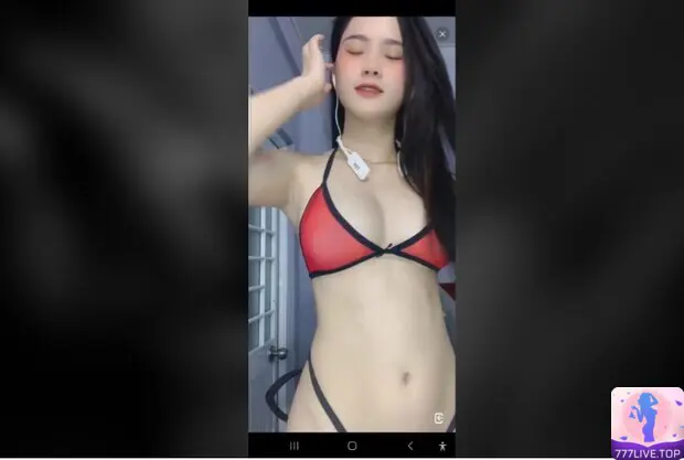 Bbi 77live Chăm Mặc Bikini Show Hàng Gợi Cảm Hình 1