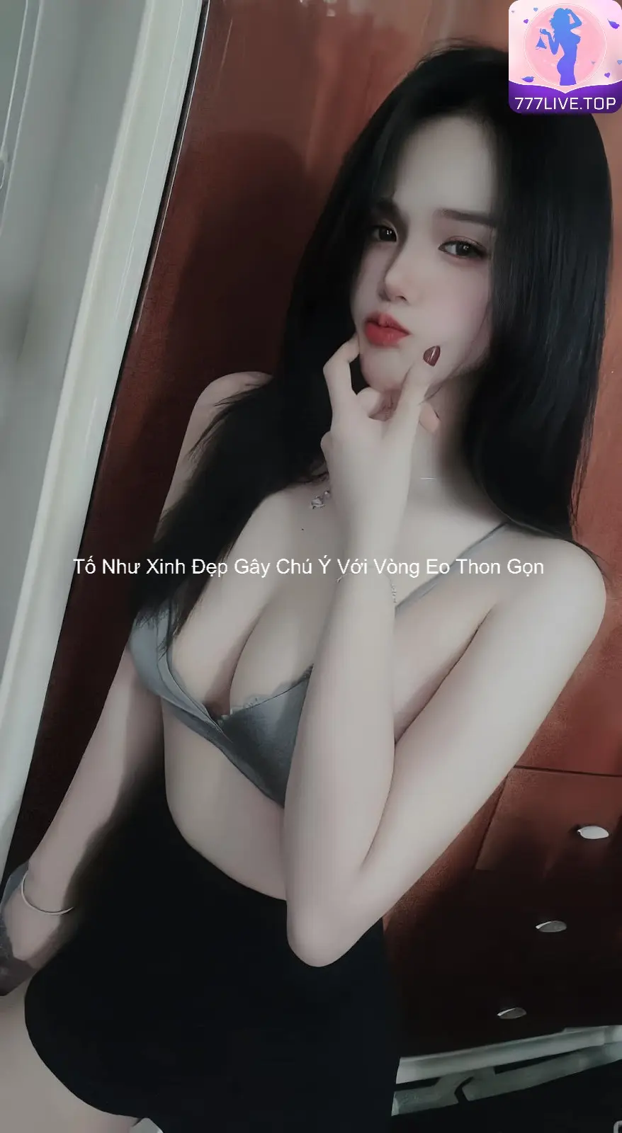 Tố Như Xinh Đẹp Gây Chú Ý Với Vòng Eo Thon Gọn 6